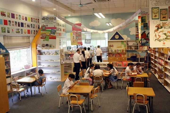 Những tấm lòng mang thư viện sách đến vùng xa