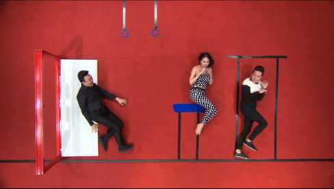 bí mật đêm chủ nhật