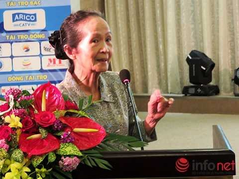 Chuyên gia kinh tế cao cấp Phạm Chi Lan phát biểu tại hội nghị (Ảnh: HC) Chuyên gia kinh tế cao cấp Phạm Chi Lan phát biểu tại hội nghị (Ảnh: HC)