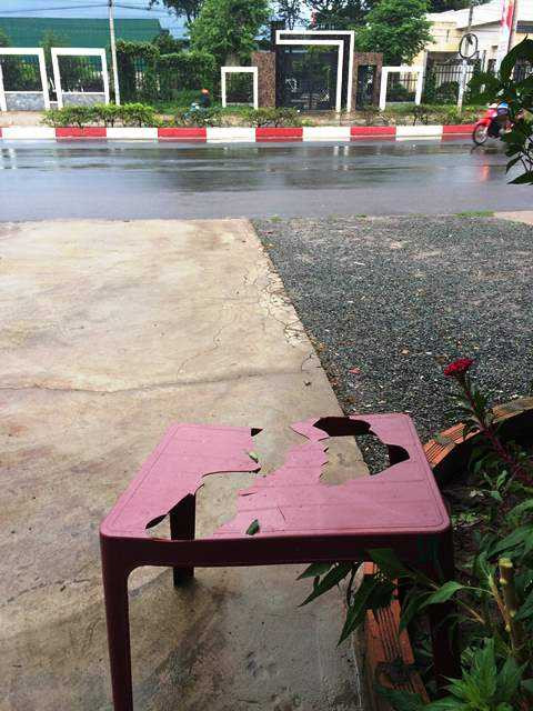 Cảnh cáo người tấn công phóng viên tại hiện trường thảm sát ở Bình Phước