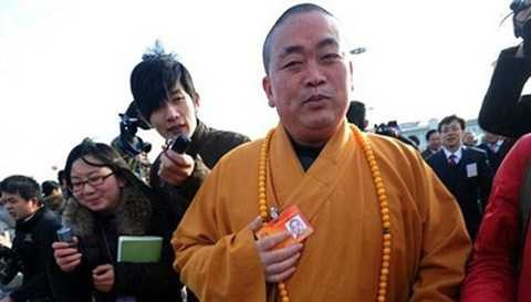 Phương trượng Thích Vĩnh Tín