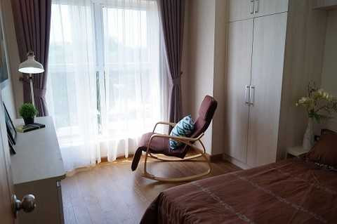 Các tòa nhà của Tiểu khu được thiết kế khoa học, tận dụng tối đa công năng của ánh sáng và gió tự nhiên, đảm bảo sự đối lưu không khí một cách hoàn hảo, tạo ra không gian sống rộng thoáng cho mỗi căn hộ. Mỗi căn hộ là sự kết hợp hài hòa giữa sự tiện nghi của không gian trong lành của cảnh quan đậm nét thiên nhiên và thiết kế hiện đại, thông minh. Các tòa nhà của Tiểu khu được thiết kế khoa học, tận dụng tối đa công năng của ánh sáng và gió tự nhiên, đảm bảo sự đối lưu không khí một cách hoàn hảo, tạo ra không gian sống rộng thoáng cho mỗi căn hộ. Mỗi căn hộ là sự kết hợp hài hòa giữa sự tiện nghi của không gian trong lành của cảnh quan đậm nét thiên nhiên và thiết kế hiện đại, thông minh.