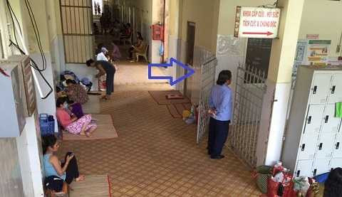 Các khoa phòng đều có cửa ngăn từ bên ngoài trước khi xảy ra vụ việc Các khoa phòng đều có cửa ngăn từ bên ngoài trước khi xảy ra vụ việc