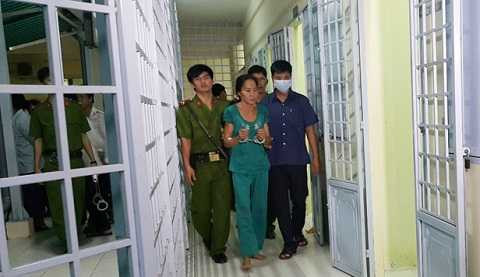 Bị can Nguyễn Thị Vân bị khởi tố, bắt tạm giam 4 tháng sau khi gây án Bị can Nguyễn Thị Vân bị khởi tố, bắt tạm giam 4 tháng sau khi gây án