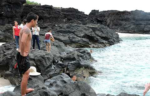 Bí ẩn, hang Kẻ Cướp, giấu vàng, đảo Bé, Lý Sơn, Quảng Ngãi, ly kỳ