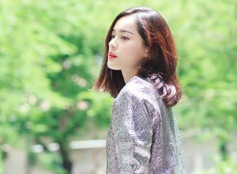 Phụ nữ ăn mặc kín đáo vừa quyến rũ vừa thể hiện sự tôn trọng với người đối diện. (Ảnh minh họa). Phụ nữ ăn mặc kín đáo vừa quyến rũ vừa thể hiện sự tôn trọng với người đối diện. (Ảnh minh họa).