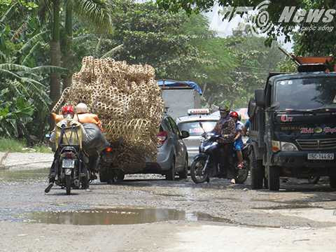 Những hình ảnh như thế này có nên để tồn tại ở một thành phố như Hải Phòng?