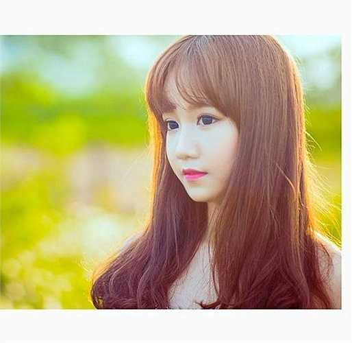 Cô bạn có nickname dễ thương Amy Trần tên thật là Trần Thu Hà, sinh năm 1999.