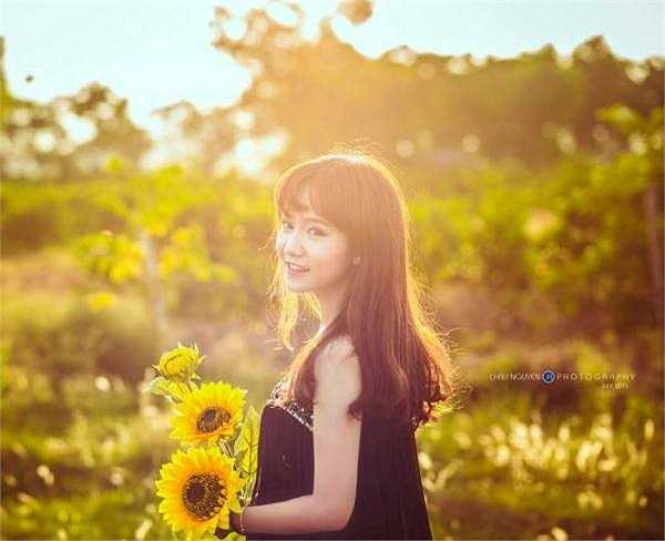 Cô bạn xinh xắn luôn mong muốn chia sẻ, đồng cảm với những số phận thiệt thòi. 