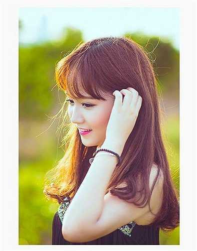 Cô chia sẻ: 'Với số tiền kiếm được từ công việc làm thêm, mỗi tháng mình đều trích ra một phần nhỏ đóng góp vào một quỹ từ thiện gần nơi mình sinh sống'.