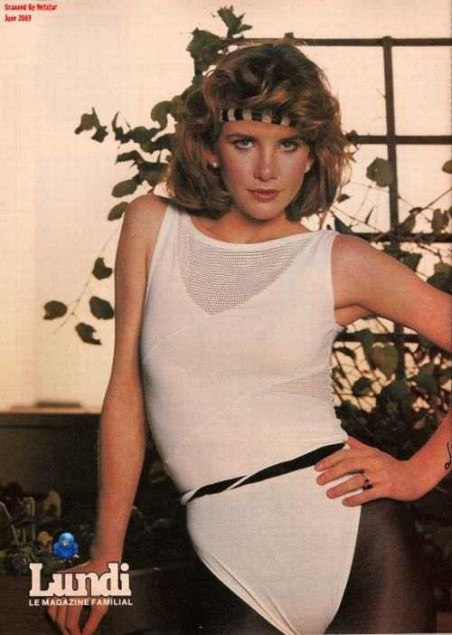 ngôi nhà nhỏ trên thảo nguyên