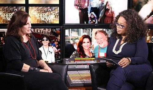 ngôi nhà nhỏ trên thảo nguyên