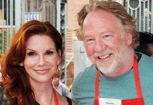 ngôi nhà nhỏ trên thảo nguyên