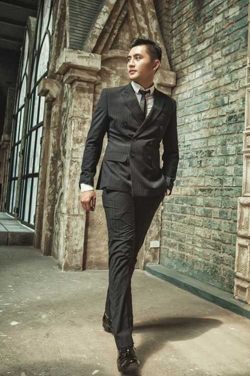 Chồng Thư Huyền có chiều cao như người mẫu.