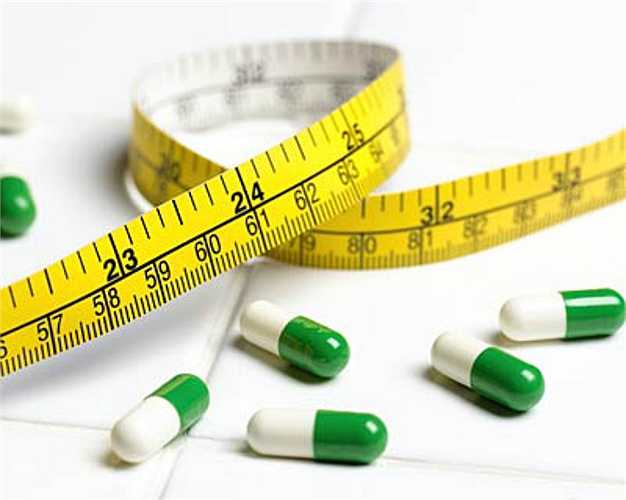 7. Thuốc giảm cân. Thuốc giảm cân làm giảm lượng nước bọt tiết ra, gây khô miệng và khiến bạn có nguy cơ mắc các bệnh về nướu, sâu răng.