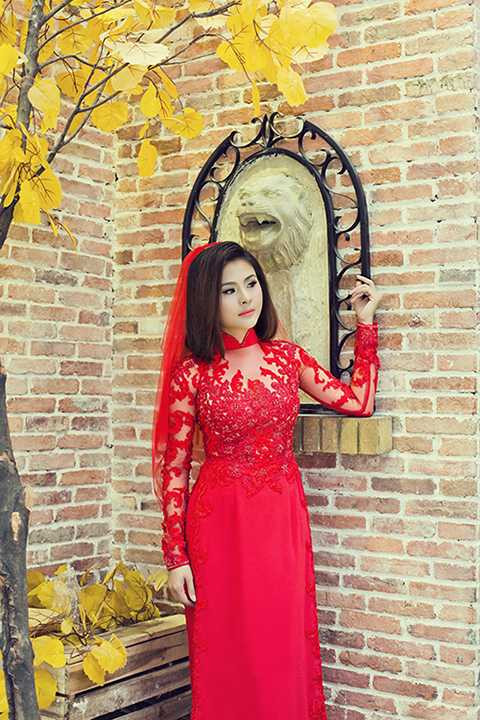 Đến năm 2010, bộ phim Lối sống sai lầm đã đem về cho Vân Trang giải Mai Vàng cho hạng mục Nữ diễn viên phim truyền hình được yêu thích nhất, từ đây sự nghiệp của cô bắt đầu tiến triển.