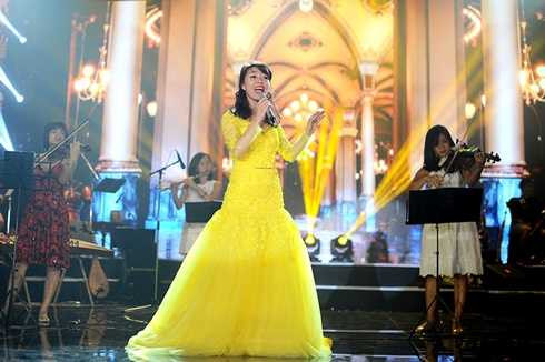 Nguyễn Bảo Yến, thí sinh đến từ Nga đang là giọng thính phòng xuất sắc được kỳ vọng sẽ lên ngôi quán quân Sao Mai 2015