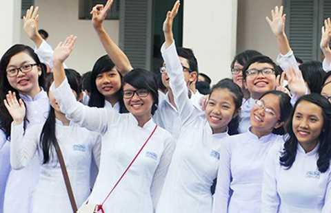 Dưới 18 tuổi, được coi là trẻ em, mẹ trẻ em, Phó chủ tịch Quốc hội, Huỳnh Ngọc Sơn