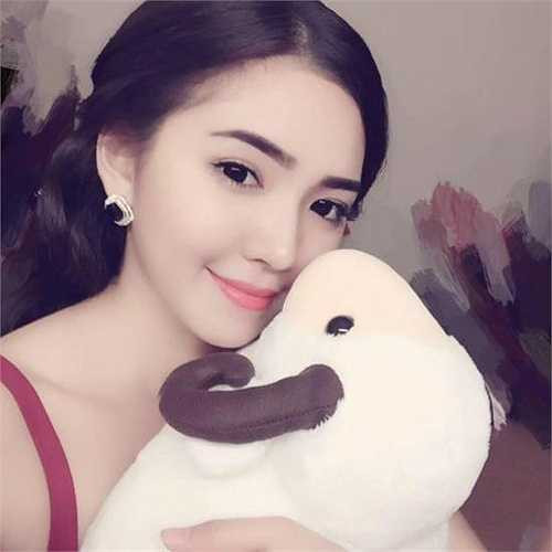 Du Dương yêu thích câu nói: 'Nếu muốn biến giấc mơ thành hiện thực, việc đầu tiên là hãy thức dậy và thực hiện giấc mơ đó, không sẽ có người khác thuê bạn xây giấc mơ của họ'.