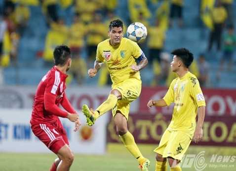 Gonzalo là mối nguy hiểm số 1 của Hà Nội T&T