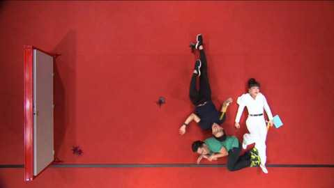 bí mật đêm chủ nhật