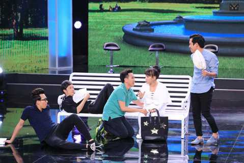 bí mật đêm chủ nhật