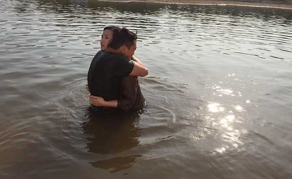 Tái xuất trên màn ảnh sau 2 năm nghỉ sinh con, bộ phim chiến tranh 'Người trở về' được Lã Thanh Huyền dành rất nhiều tâm huyết và kỳ vọng. 