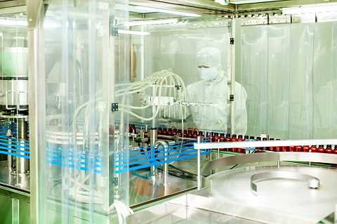 Dây chuyền sản xuất hiện đại tại nhà máy Hoa Thiên Phú Bình Dương Dây chuyền sản xuất hiện đại tại nhà máy Hoa Thiên Phú Bình Dương