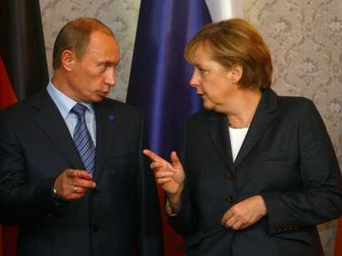 Nga và Phương Tây đang vô cùng căng thẳng về tình hình Ukraine