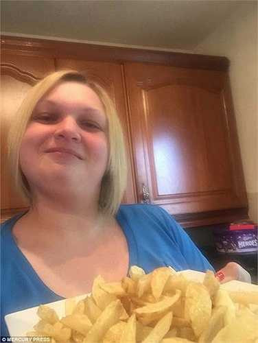 Suốt khoảng thời gian dài, Arlene đã tiêu thụ khoảng 2 tấn khoai tây, chính điều này đã gây ra tình trạng bệnh thiếu máu và khiến cân nặng của Arlene tăng vọt lên. Hiện, Arlene đã nặng 115kg. 