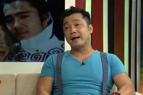 Hình ảnh mới nhất của Lý Hùng khi tham gia chương trình Cafe sáng cuối tuần.