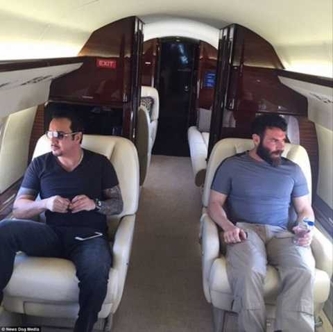 Tony Toutouni và Dan Bilzerian là những người bạn rất thân ngoài đời