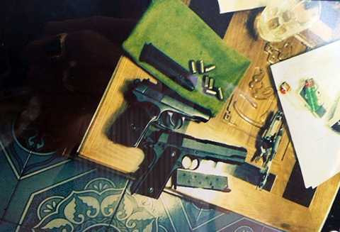 Hàng nóng C45 thu được của nhóm giang hồ. Ảnh: C.A Hàng nóng C45 thu được của nhóm giang hồ. Ảnh: C.A