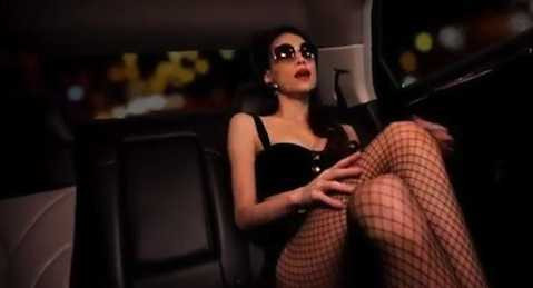 thức tỉnh hà hồ