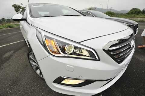 Thiết kế của Hyundai Sonata 2015 được thừa hưởng nguyên lí thiết kế điêu khắc dòng chảy 2.0 