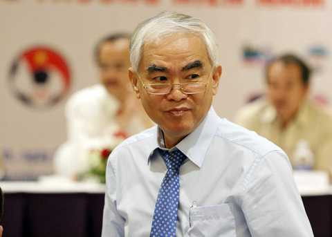 Chủ tịch VFF Lê Hùng Dũng cho rằng bầu Đức đã nóng vội khi đôn toàn bộ lứa cầu thủ trẻ lên thi đấu V-League. Ảnh: V.S.I