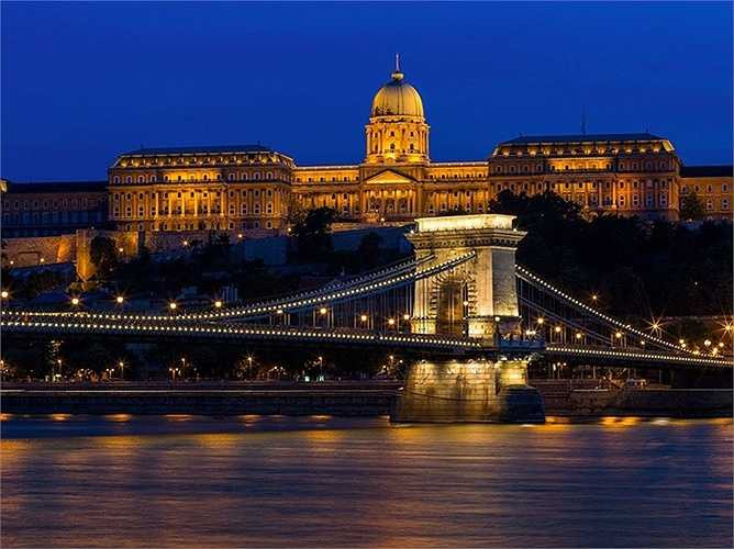 23. Budapest - thủ đô của Hungary là nơi duy nhất ở miền đông châu Âu lọt vào top 50 trên toàn cầu.
