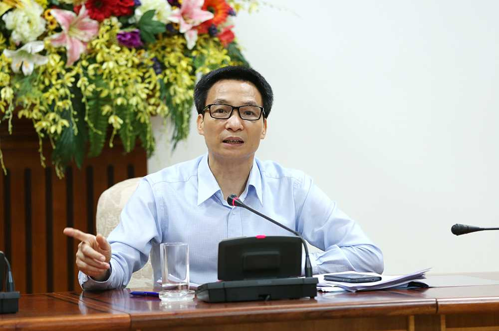 Phó Thủ tướng Vũ Đức Đam yêu cầu Bộ Giáo dục và Đào tạo cần phải thông <a href='https://vtcnews.vn/' >tin nhanh</a> chóng, chính xác đến thí sinh trong xét tuyển đợt 2 sắp tới