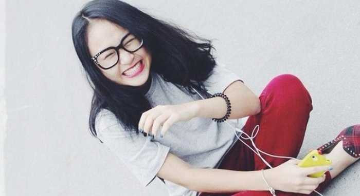 Giống như truyền thống gia đình, Thiện Thanh cũng theo học tại Nhạc viện.