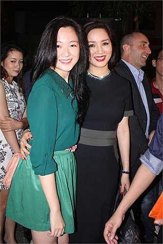 Anh Sa - con gái Giáng Mi năm nay tròn 20 tuổi.