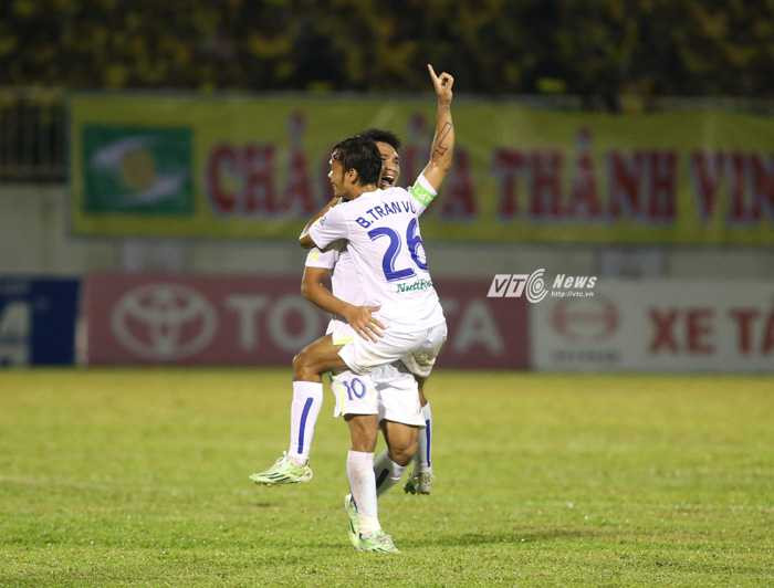 Niềm vui chiến thắng của HAGL