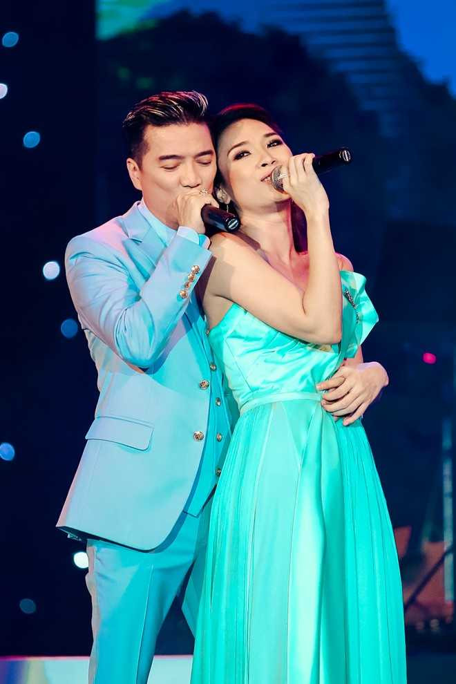 Đàm Vĩnh Hưng gắn bó cùng Mỹ Tâm nhiều năm qua