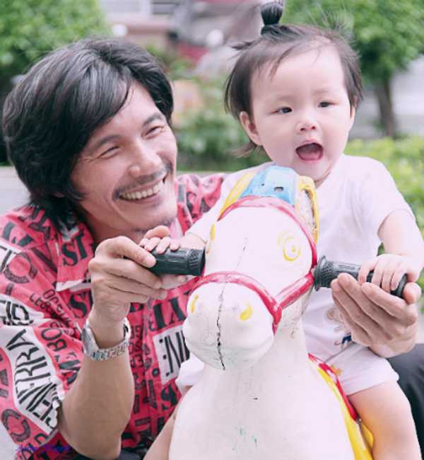 sao việt nuôi con