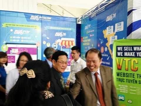 Ví điện tử - Cổng thanh toán trực tuyến VTC Pay và VTC 365 đã để lại ấn tượng sâu sắc với tất cả các khách tham quan triển lãm Ví điện tử - Cổng thanh toán trực tuyến VTC Pay và VTC 365 đã để lại ấn tượng sâu sắc với tất cả các khách tham quan triển lãm