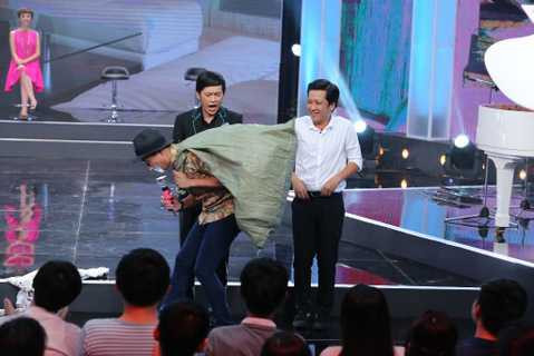 Bí mật đêm chủ nhật