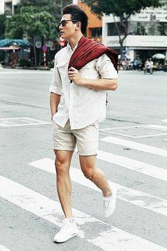 Không chỉ giúp Xuân Tiền có cơ hội tham dự các show diễn, Đỗ Mạnh Cường còn khuyến khích Xuân Tiền học hỏi thêm kỹ năng diễn xuất