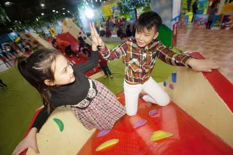 VinKE - mô hình 3 trong 1 giáo dục - vui chơi - rèn luyện thể chất VinKE - mô hình 3 trong 1 <a href='https://vtcnews.vn/giao-duc.538.0.html' >giáo dục</a> - vui chơi - rèn luyện thể chất