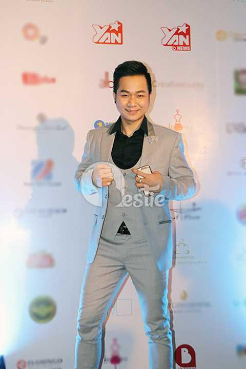 Nam ca sĩ Quách Tuấn Du