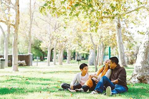 Kể từ sau khi kết hôn với doanh nhân Andy, cuộc sống của nàng Út Ráng là những chuỗi ngày hạnh phúc ngập tràn. 