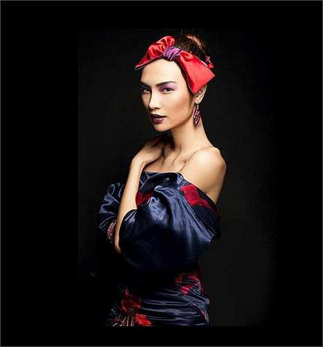 Người mẫu cho biết nhiều người khuyên cô nên đi phẫu thuật chỉnh sửa nhưng Ngọc Oanh muốn thuận theo tự nhiên. Nguồn: Dân Việt